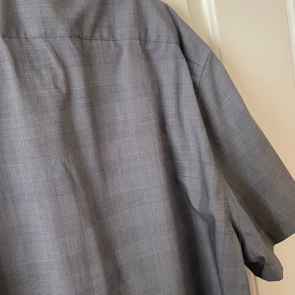 Indochino Luxury Men’s Casual Shirt - Picture 7 of 13